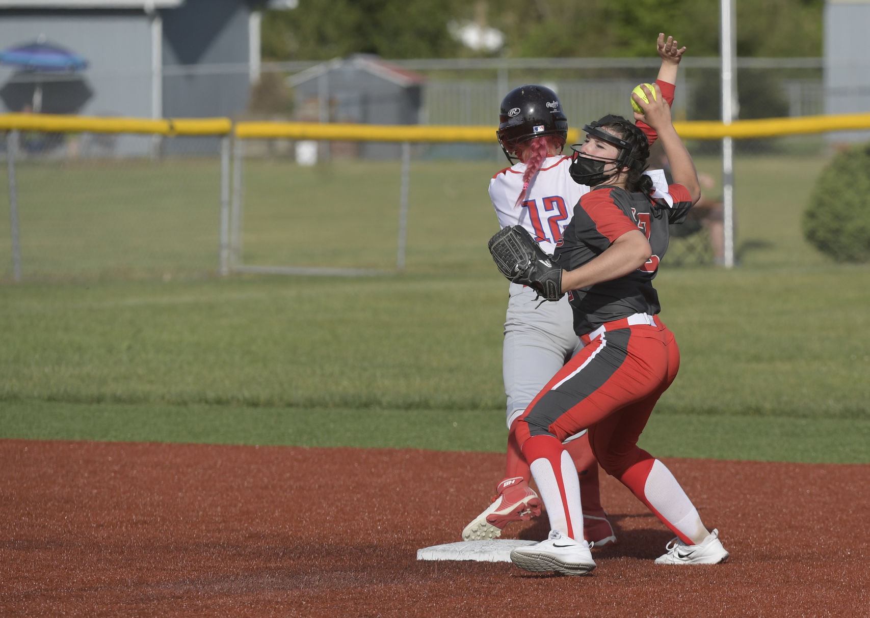 South vs Lebanon Softball26